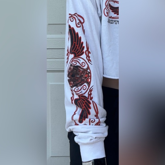 Delta Apparel Cropped Long Sleeve
Size XL - Picture 3 of 3